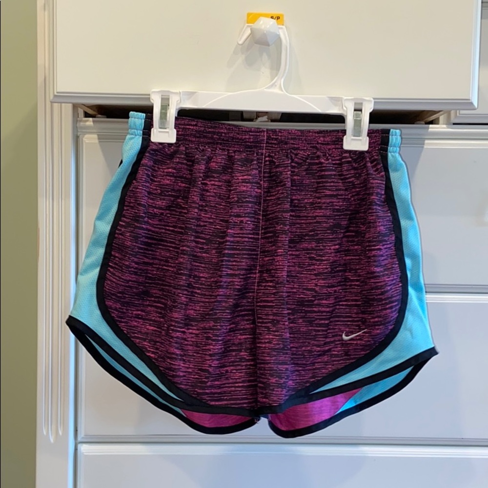 NWOT Nike dri-fit shorts